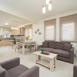 Nik بيت للعطل