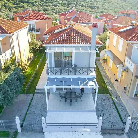 Nik-ntin Deluxe Casa vacanze